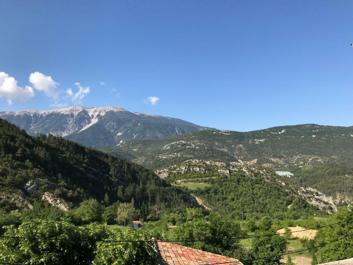 Hotel La Clue/ Le Jas Du Ventoux Plaisians Esterno foto