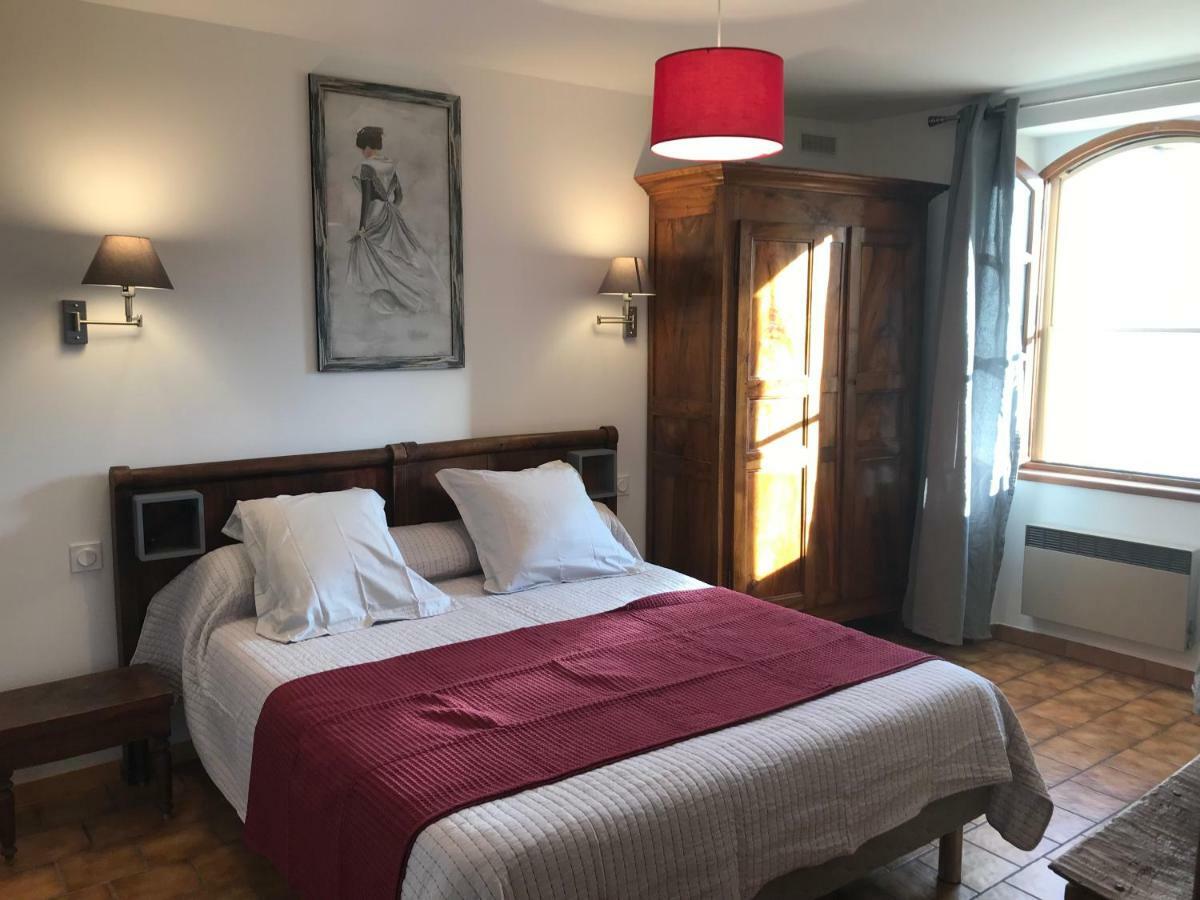 Hotel La Clue/ Le Jas Du Ventoux Plaisians Esterno foto